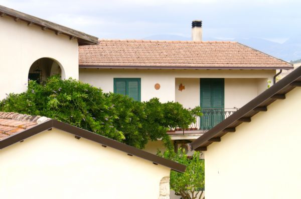 scrittore Caltanissetta - Veduta del Casale di Emma, location matrimoni in campagna